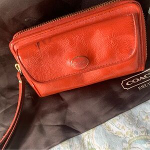 Coach Patent Leather Wallet Wristlet Pouch Coral Reddish Orange